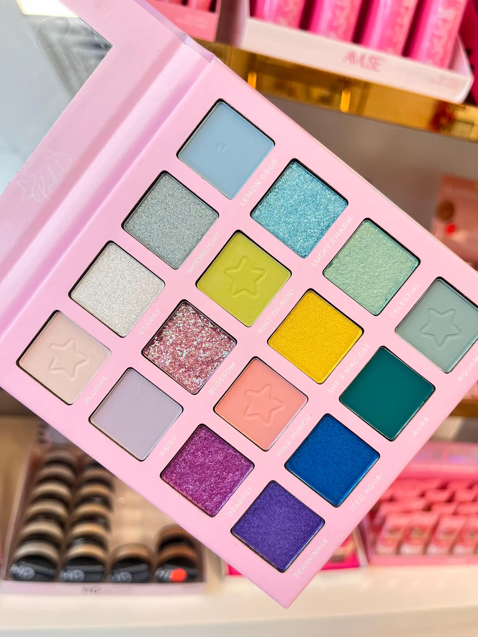 Mystery Makeup Box – Full-Size Beauty Products, Press-On Nails, Lashes, Eyeshadow & More