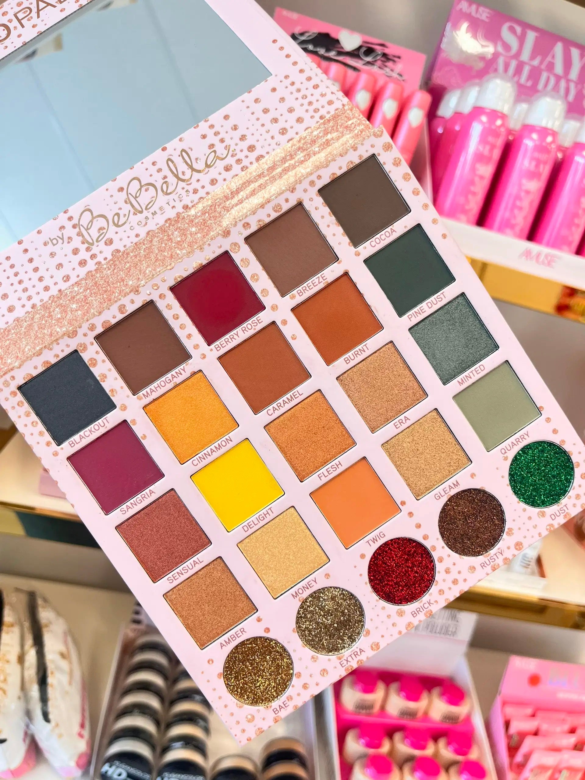 Mystery Makeup Box – Full-Size Beauty Products, Press-On Nails, Lashes, Eyeshadow & More